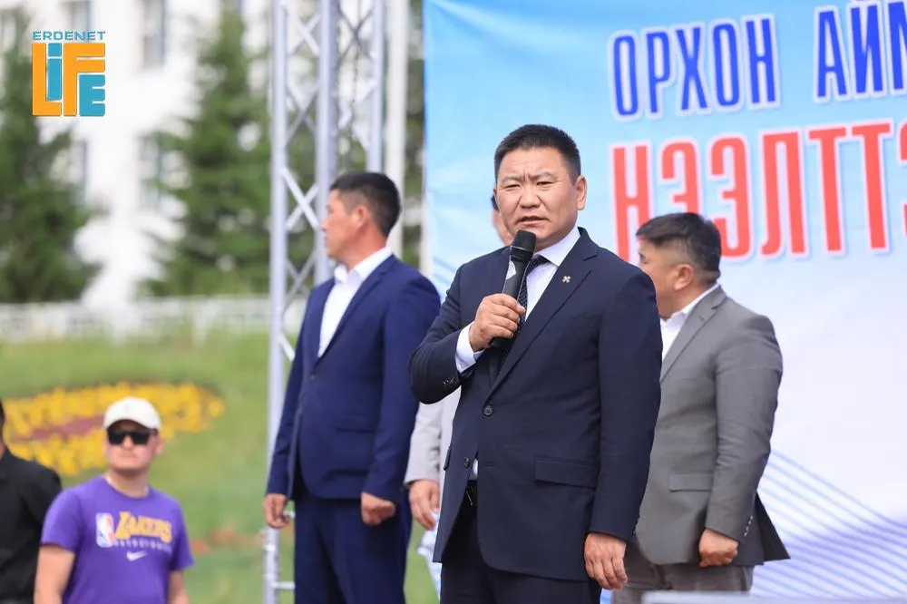Энэ онд орон нутгийн төсвийн хөрөнгө оруулалтаар 27,7 тэрбум төгрөгийн 131 бүтээн байгуулалтын ажил хийж хэрэгжүүлнэ