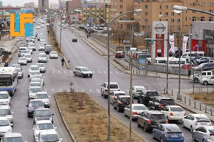 Өнөөдрөөс хэрэгжих эхлэх шийдвэрүүд: Авто машины татвар, зам ашигласны төлбөр нэмэгдсэн