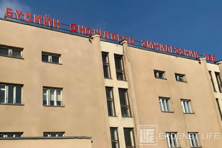 ЭМГ: Ковид-19 тархалт нас хамаарахгүй өргөн хүрээнд халдварлаж байна
