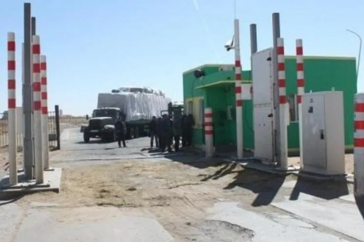 ОХУ: Коронавирусээс урьдчилан сэргийлэх зорилгоор гуравдугаар сарын 1 хүртэл хилээ хаахаар болов