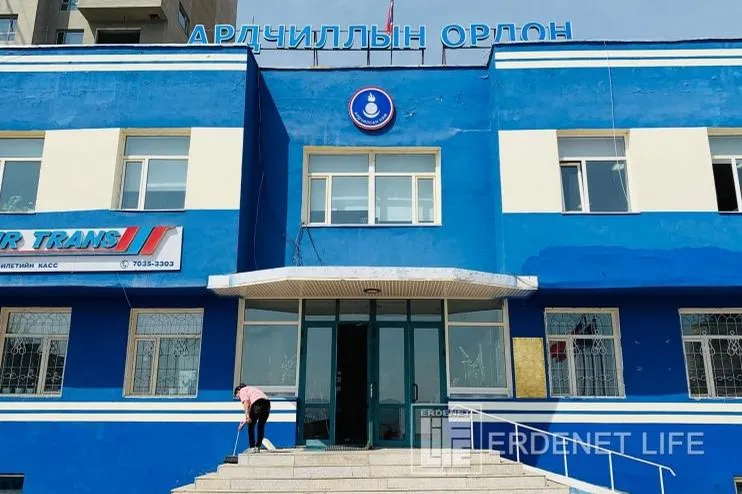 АН-аас О.Баасанхүү Ц.Батхуяг, Д.Оросоо нар нэр дэвших бол  Д.Өсөхбаяр Булганд нэр дэвшинэ