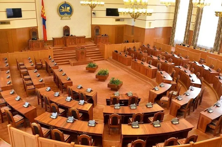 УИХ-ын 47 гишүүн ээлжит бус сонгууль явуулахын төлөө гарын үсэг зуржээ