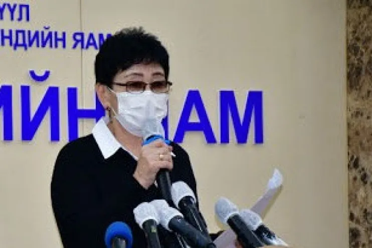 Жолооч Д-ын ойрын хавьтлын дахин нэг хүнээс коронавирус илэрч, тухайн голомтот халдварын тоо тав боллоо"
